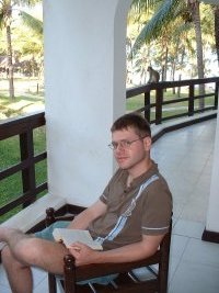 gal/Honeymoon/Mombasa and around/_thb_outside hotel.JPG